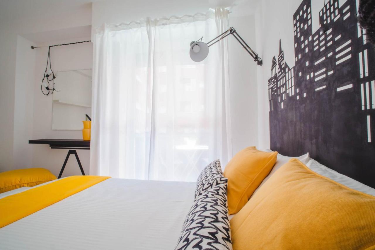 Lady Butterfly - Metro A Lucio Sestio Apartment Rome Exterior photo